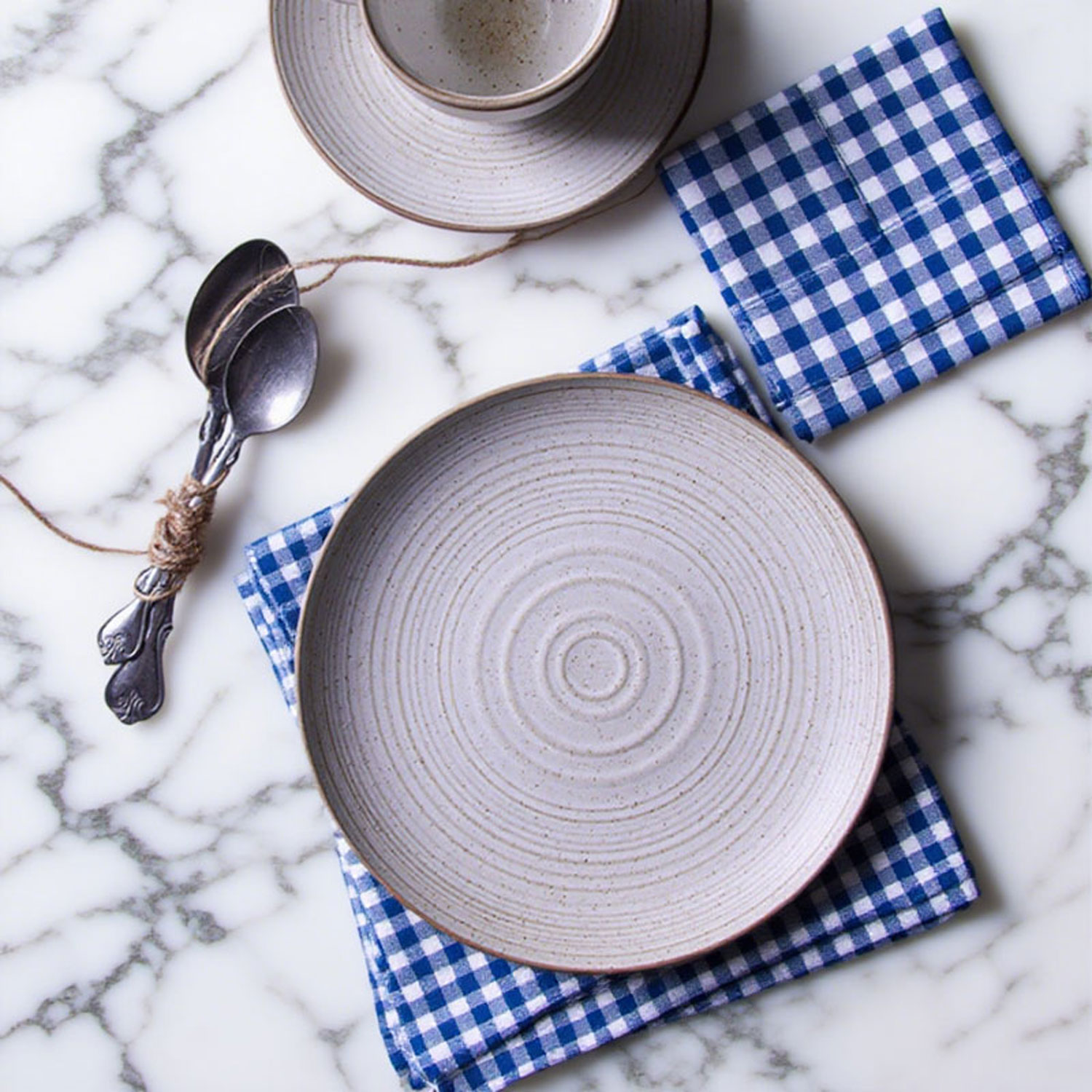 Morandi Color Spiral-Textured Ceramic Plate