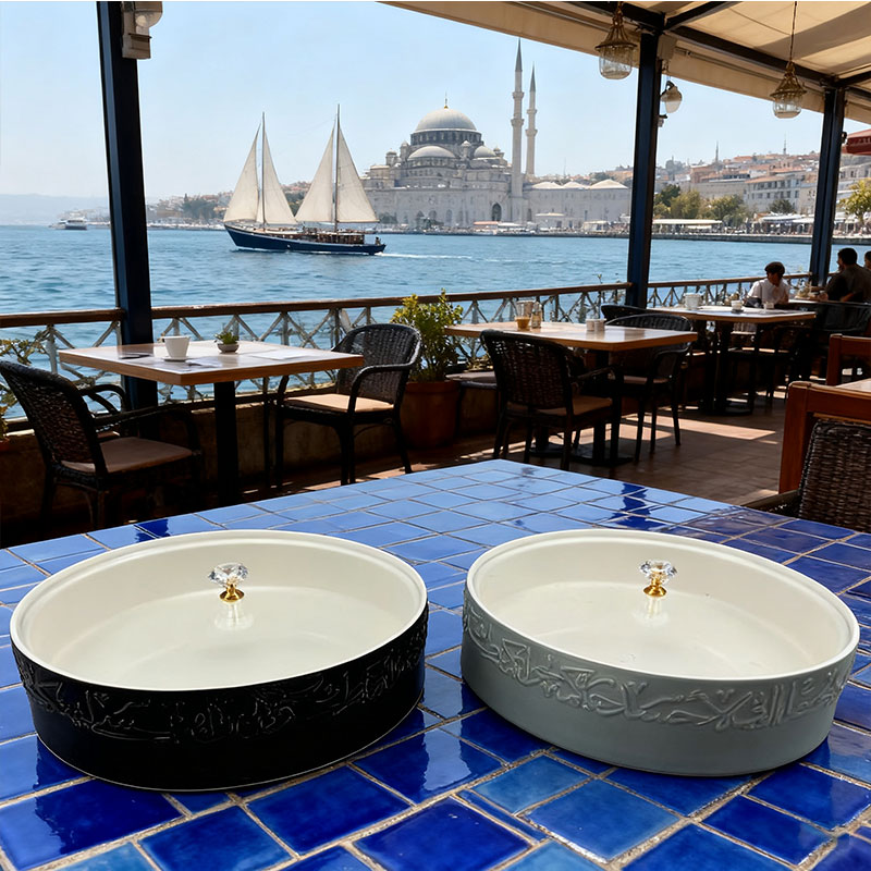 Two-Tone Arabic Calligraphy Decorative Bowls