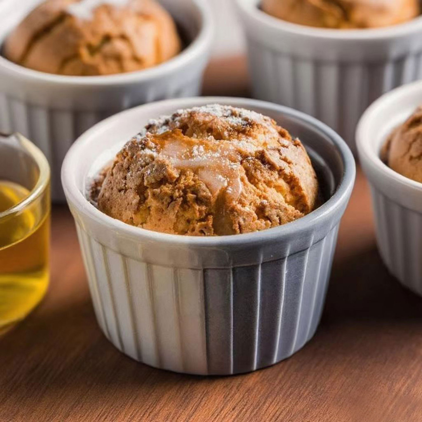 Two-Tone Ripple Ceramic Baking Bowl