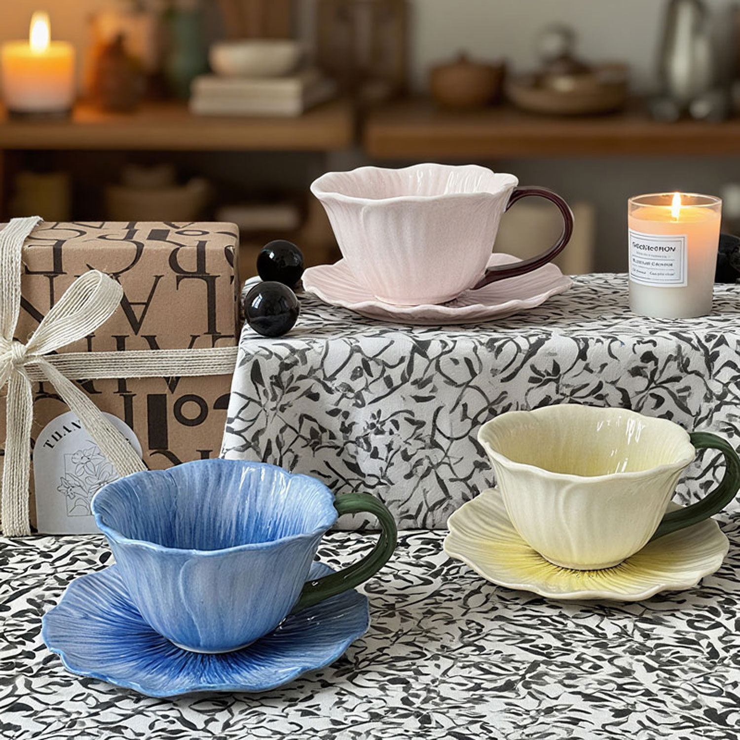 Papaver rhoeas Ceramic Cup & Saucer Set