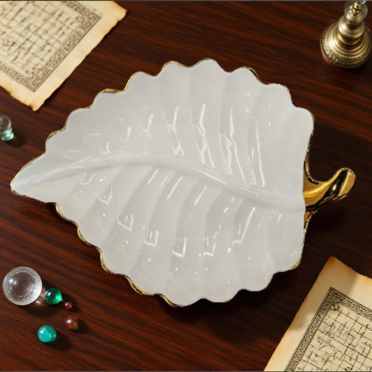 Large leaf - shaped ceramic shallow plate