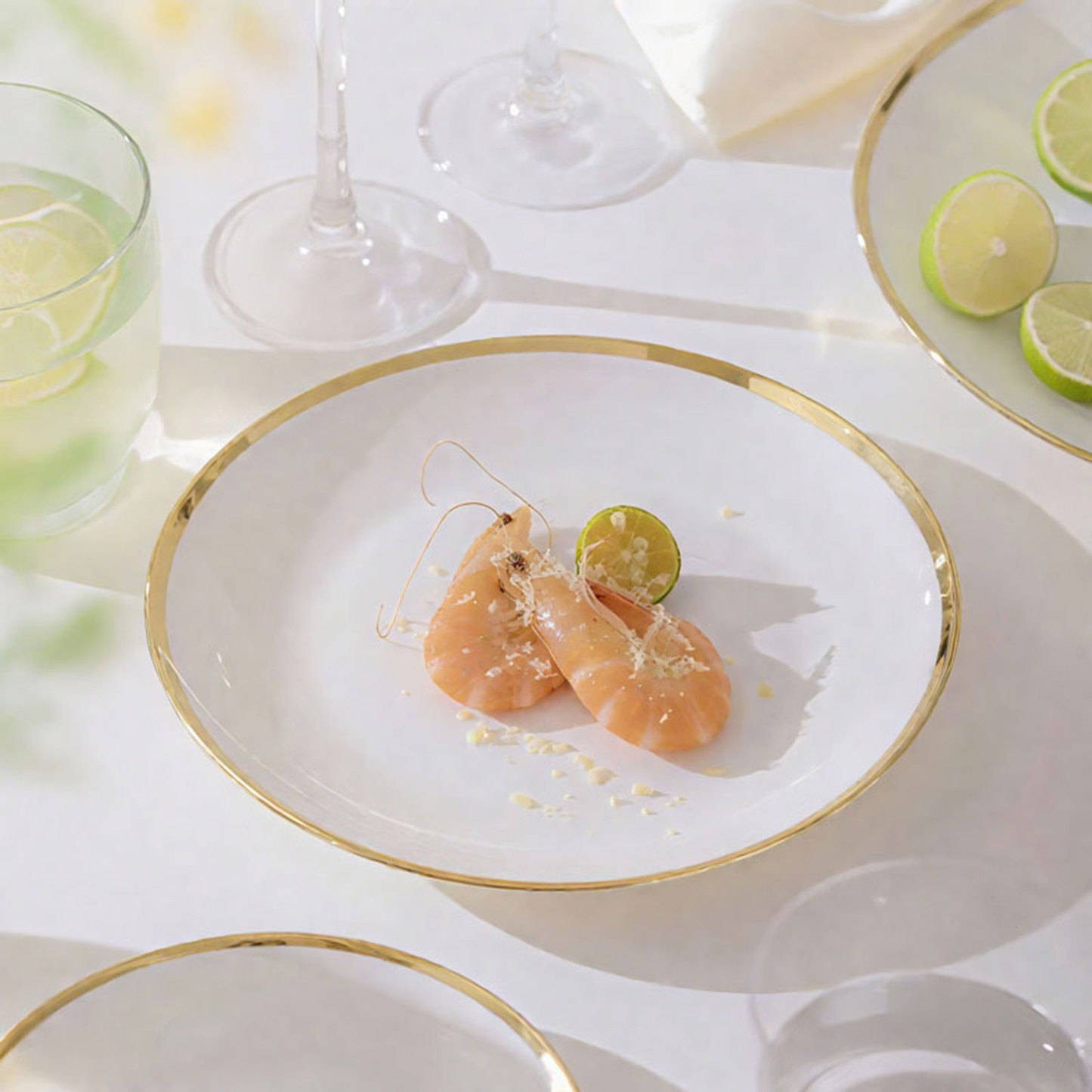 European Gold-Rimmed Bone Tableware Set