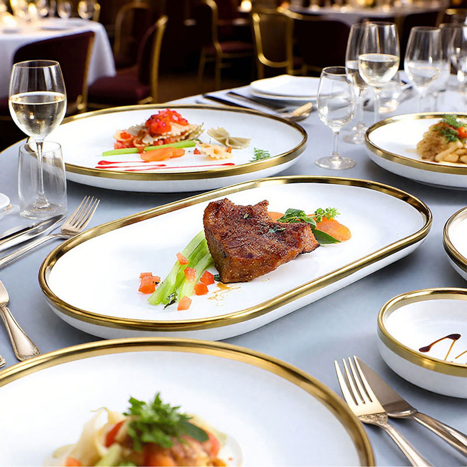 European Gold-Rimmed Bone Tableware Set