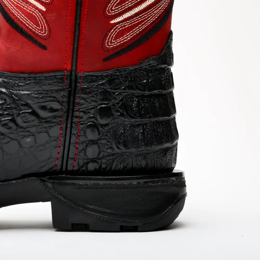 Černé kožené boty s kajmanským výstřihem a lehkou 3D podrážkou - kompozitní špička