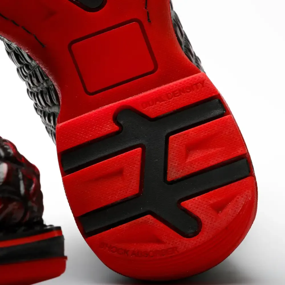 Kožené boty Black Cherry Caiman s rohovinovou špičkou a lehkou 3D podrážkou - kompozitní špička