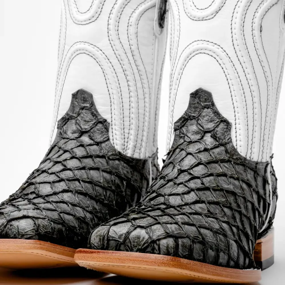 Šedé mini kožené boty Pirarucu - s hranatou špičkou