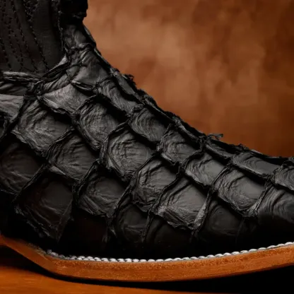 AUTENTICKÉ černé boty Pirarucu - hranatá špička