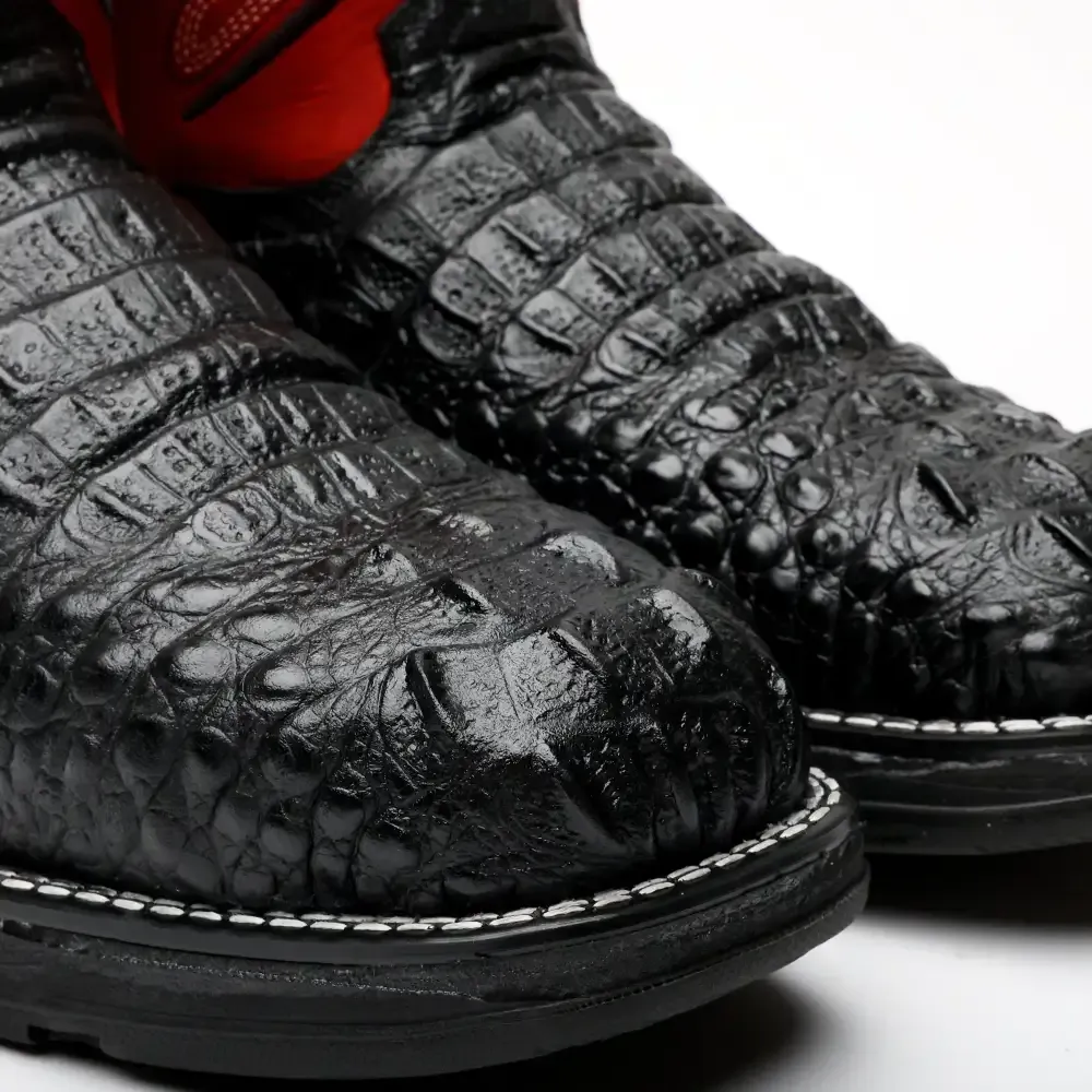 Černé kožené boty s kajmanským výstřihem a lehkou 3D podrážkou - kompozitní špička