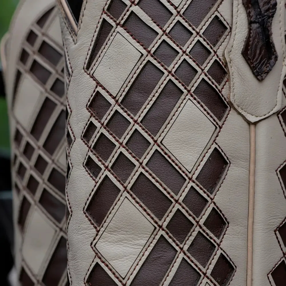 Čokoládově hnědé kožené boty Pirarucu - hranatá špička