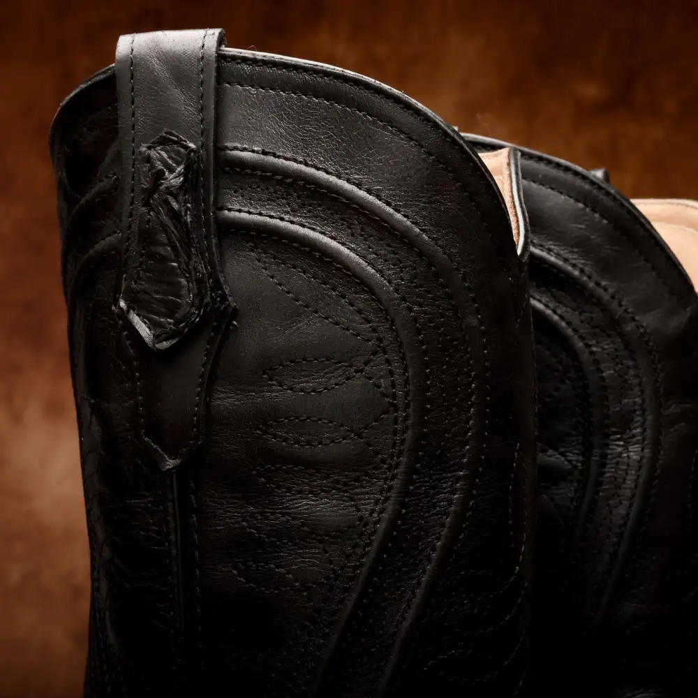 AUTENTICKÉ černé boty Pirarucu - hranatá špička