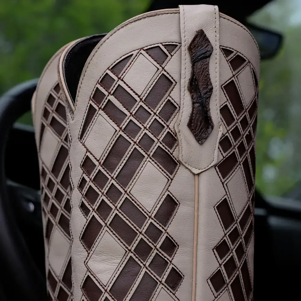 Čokoládově hnědé kožené boty Pirarucu - hranatá špička