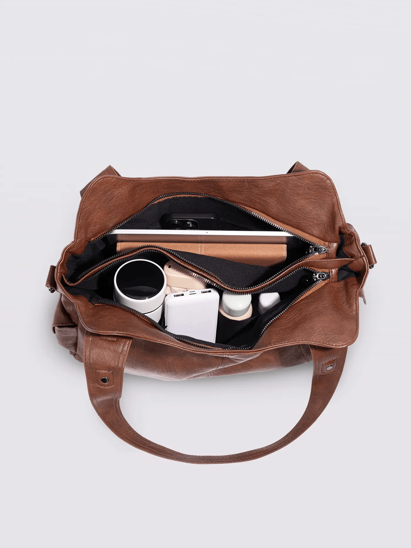 Extra-large capacity vintage-style shoulder bag