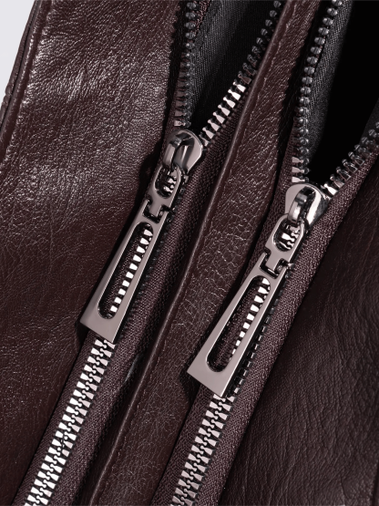 Extra-large capacity vintage-style shoulder bag