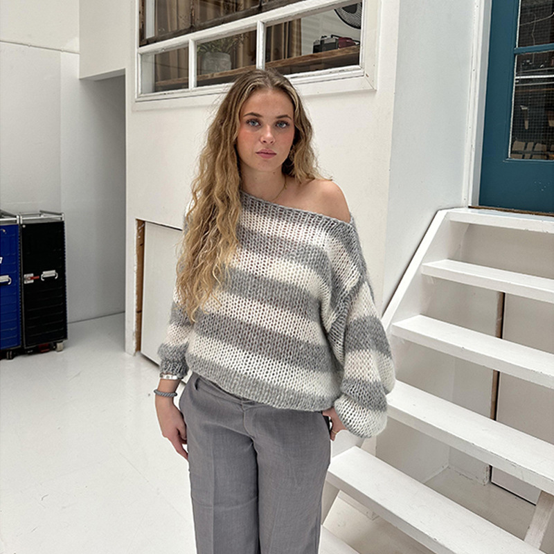 Round neck striped loose lazy versatile long sleeve sweater - C0326