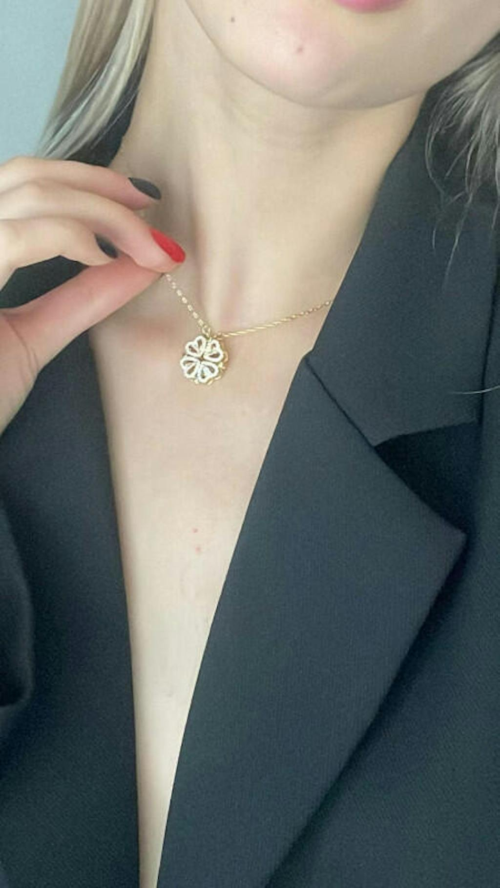 Zircon-Embellished Heart-Shaped Four-Leaf Clover Necklace - SS0108