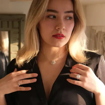 Zircon-Embellished Heart-Shaped Four-Leaf Clover Necklace - SS0108