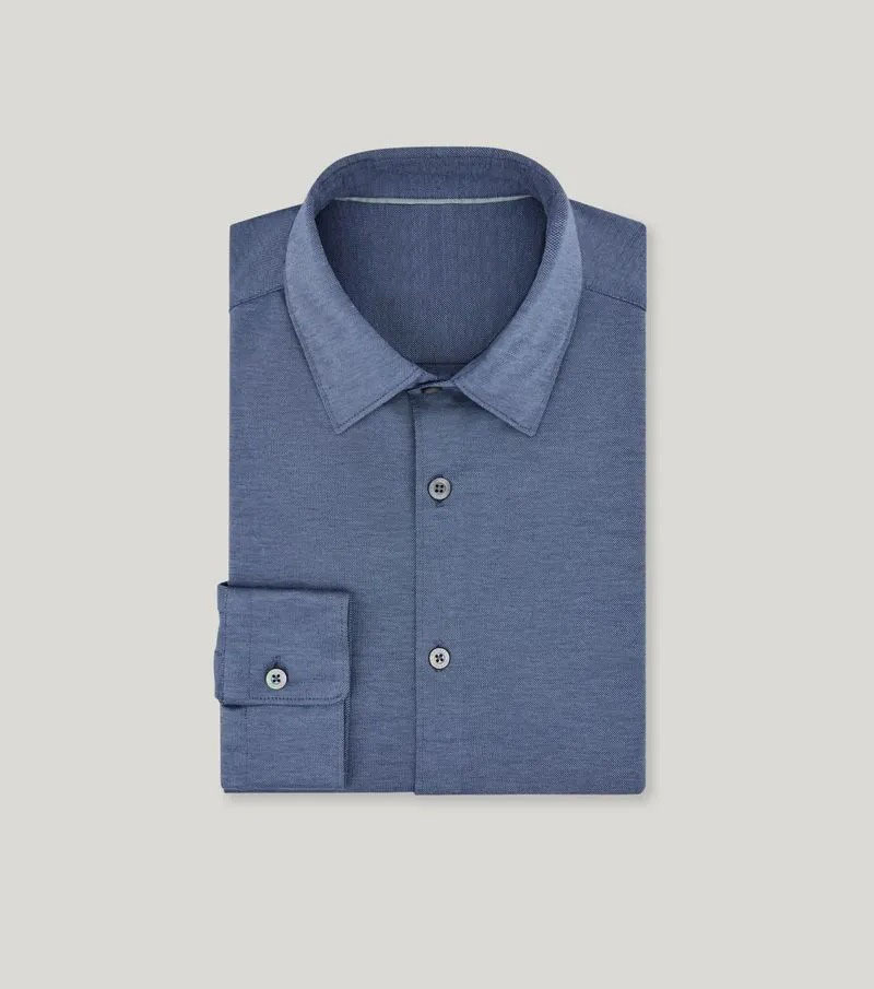 Maglia a punto piatto, taglio classico, camicia casual