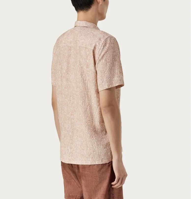 Camicia di lino a motivo vegetale bianco e rosa con vestibilità ampia