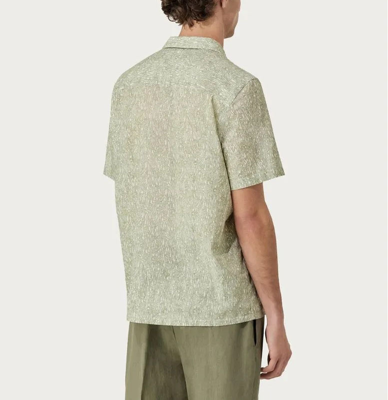 Camicia di lino con motivo di piante verde e bianco, modello ampio