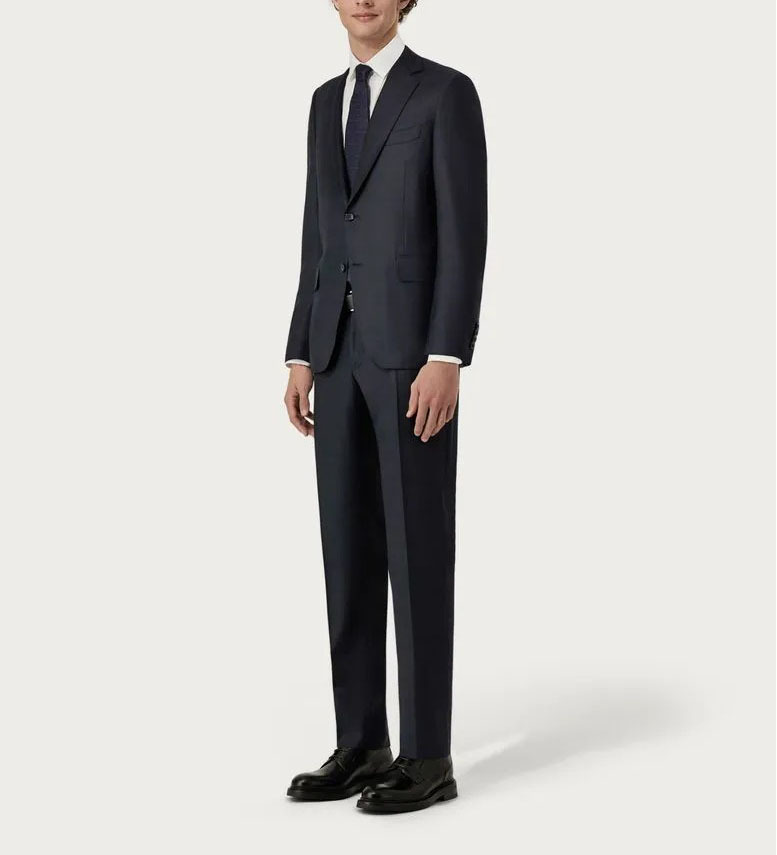 Abito di lana blu scuro