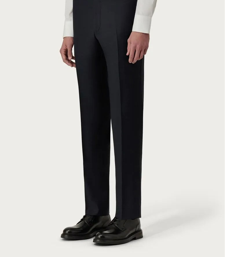 Abito di lana blu scuro