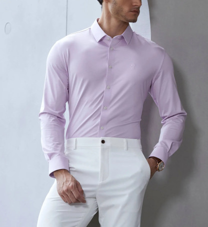 Camicia coreana estiva da uomo aderente di colore rosa chiaro