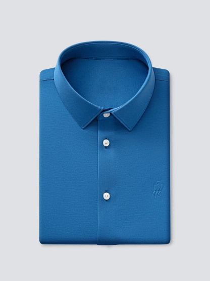 Camicia estiva aderente da uomo di colore blu chiaro