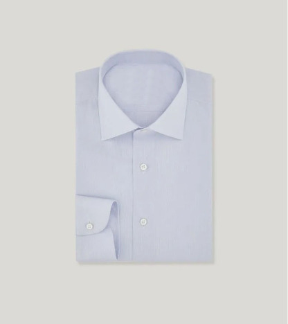Camicia aderente in cotone azzurro chiaro