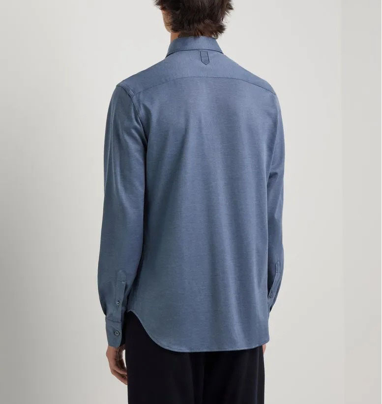 Maglia a punto piatto, taglio classico, camicia casual