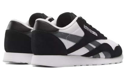 Rettgebok Classic Nylon x VeeFriends 'Accountable Ant Pack - White' 100033808