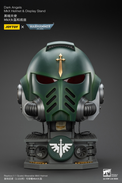 JoyToy WH40K Dark Angels MKX Helmet & Display Stand