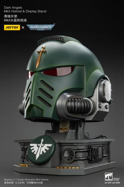 JoyToy WH40K Dark Angels MKX Helmet & Display Stand