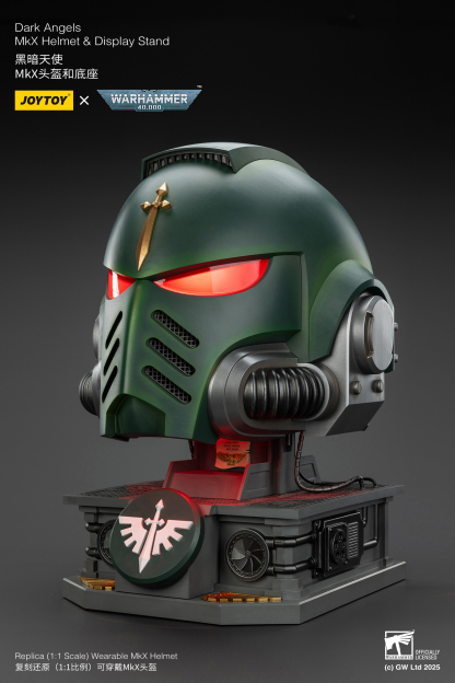 JoyToy WH40K Dark Angels MKX Helmet & Display Stand