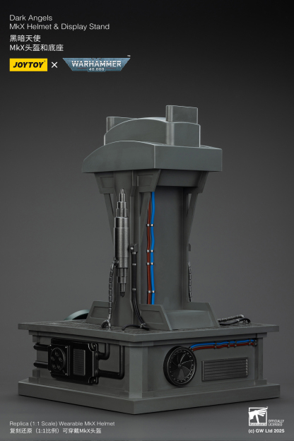 JoyToy WH40K Dark Angels MKX Helmet & Display Stand