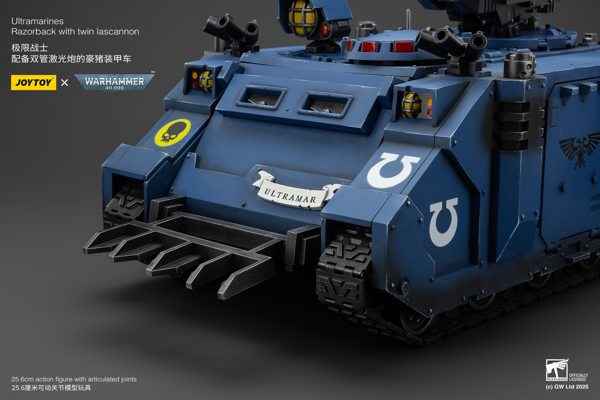 JoyToy WH40K Ultramarines Razorback with twin lascannon