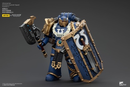 JoyToy WH40K Ultramarines Invictarus Suzerain Squad