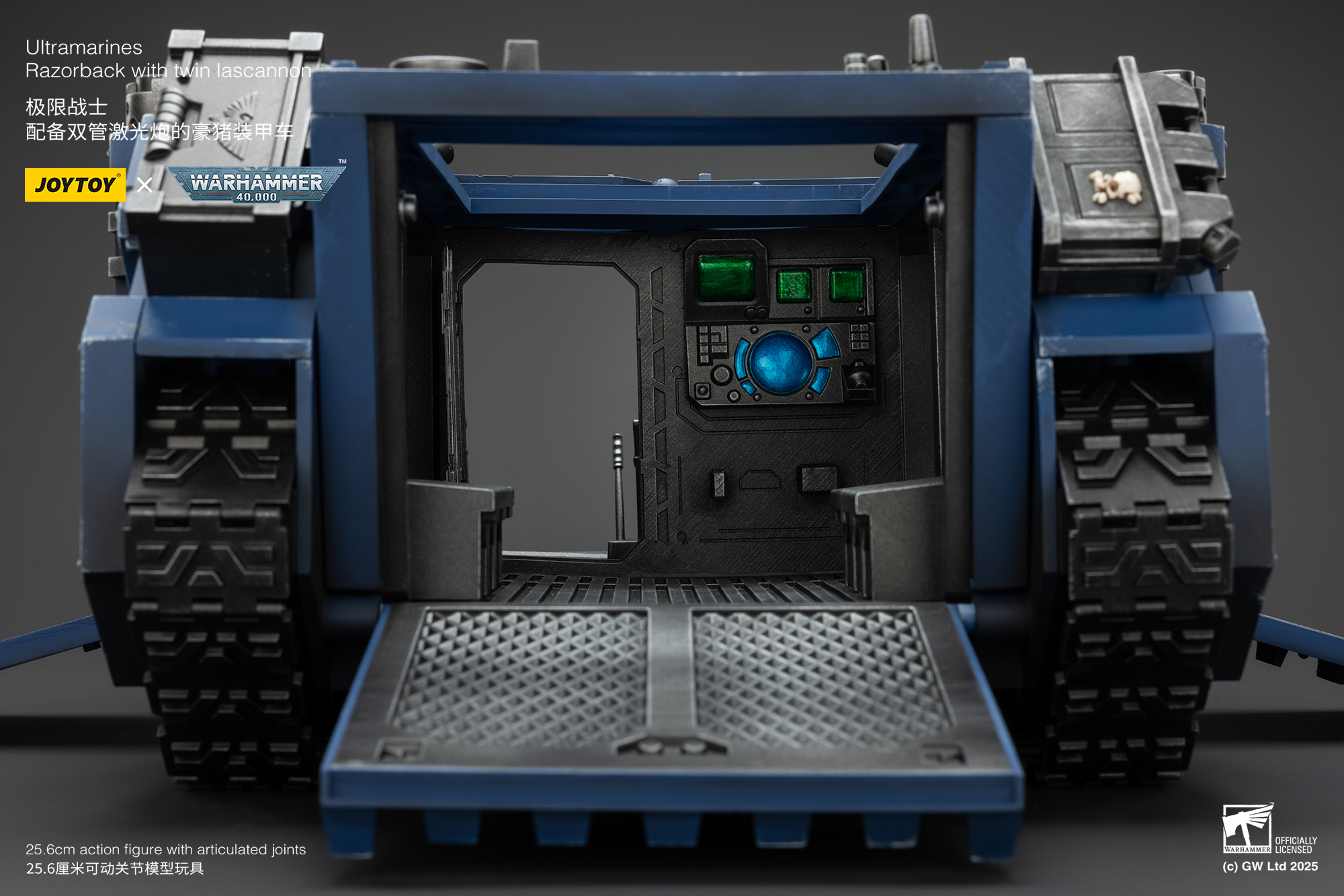 JoyToy WH40K Ultramarines Razorback with twin lascannon