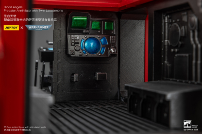JoyToy WH40K Blood Angels Predator Annihilator with Twin Lascannons
