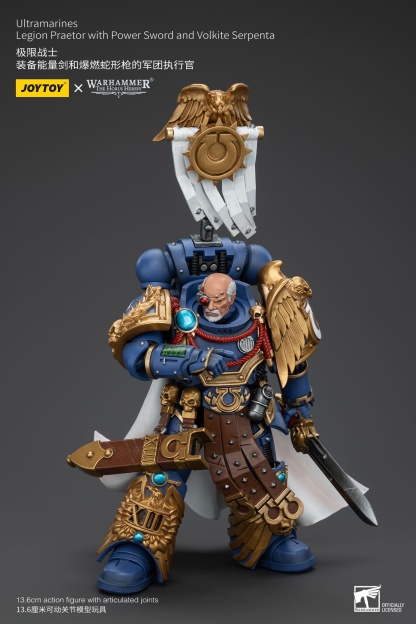 JoyToy WH40K Ultramarines Legion Praetor with Power Sword and Volkite Serpenta
