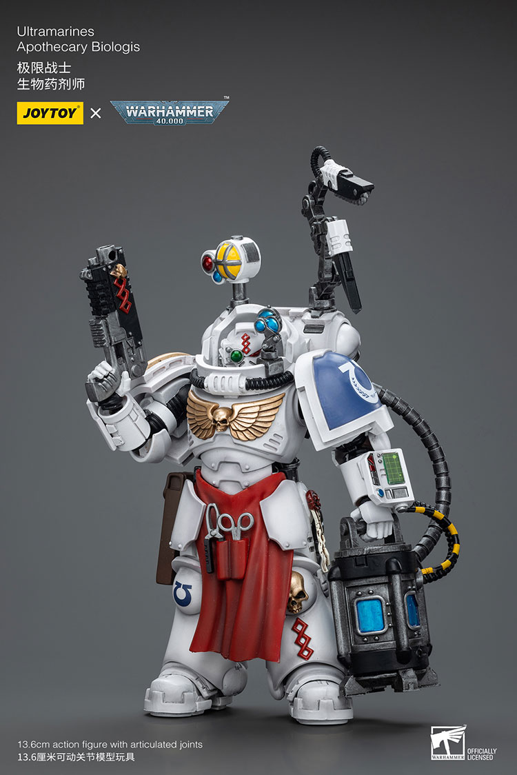 JoyToy WH40K Ultramarines Apothecary Biologis