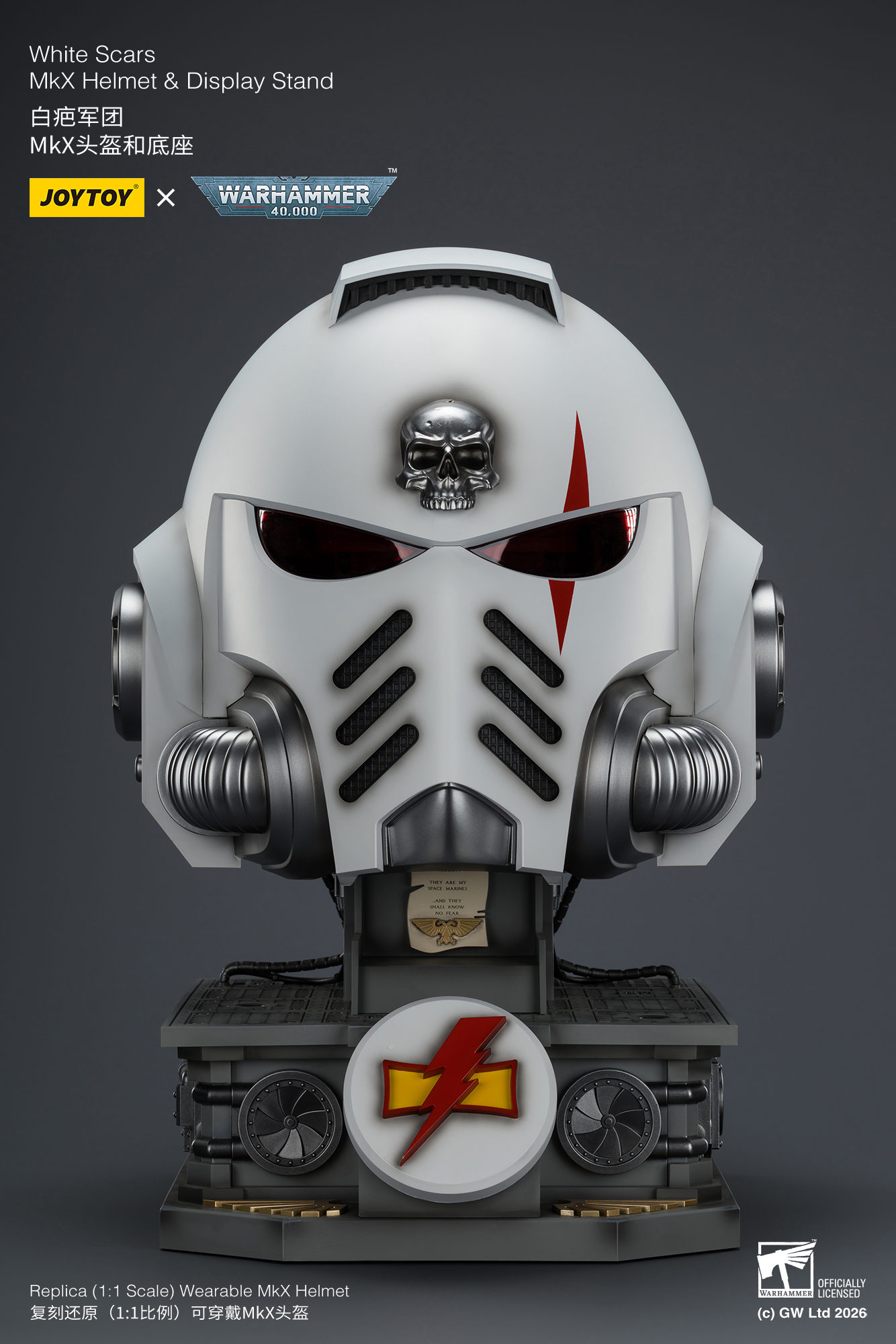 JoyToy WH40K White Scars MKX Helmet & Display Stand