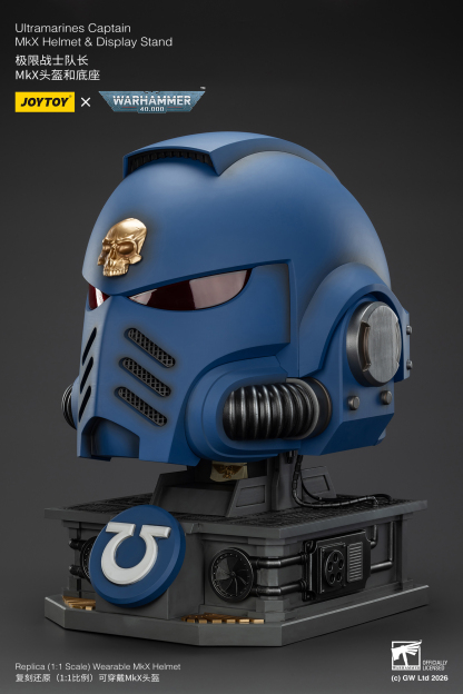 JoyToy WH40K Ultramarines Captain MKX Helmet & Display Stand