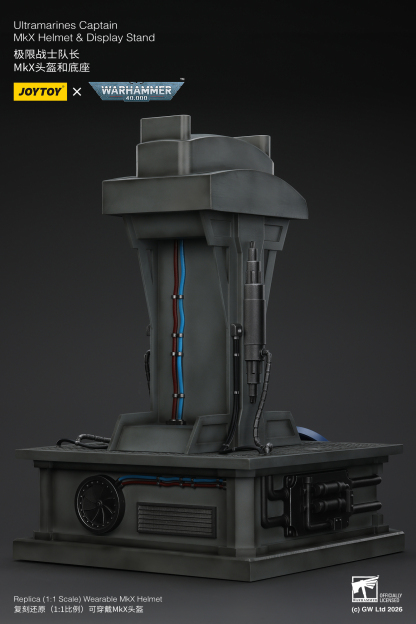 JoyToy WH40K Ultramarines Captain MKX Helmet & Display Stand