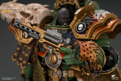 JoyToy The Horus Heresy Salamanders Vulkan, Primarch of the XVlllth Legion with Dawnbringer, The Furnace's Heart and Dragon's Breath Gauntlet