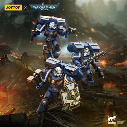 JoyToy WH40K Ultramarines Vanguard Veteran