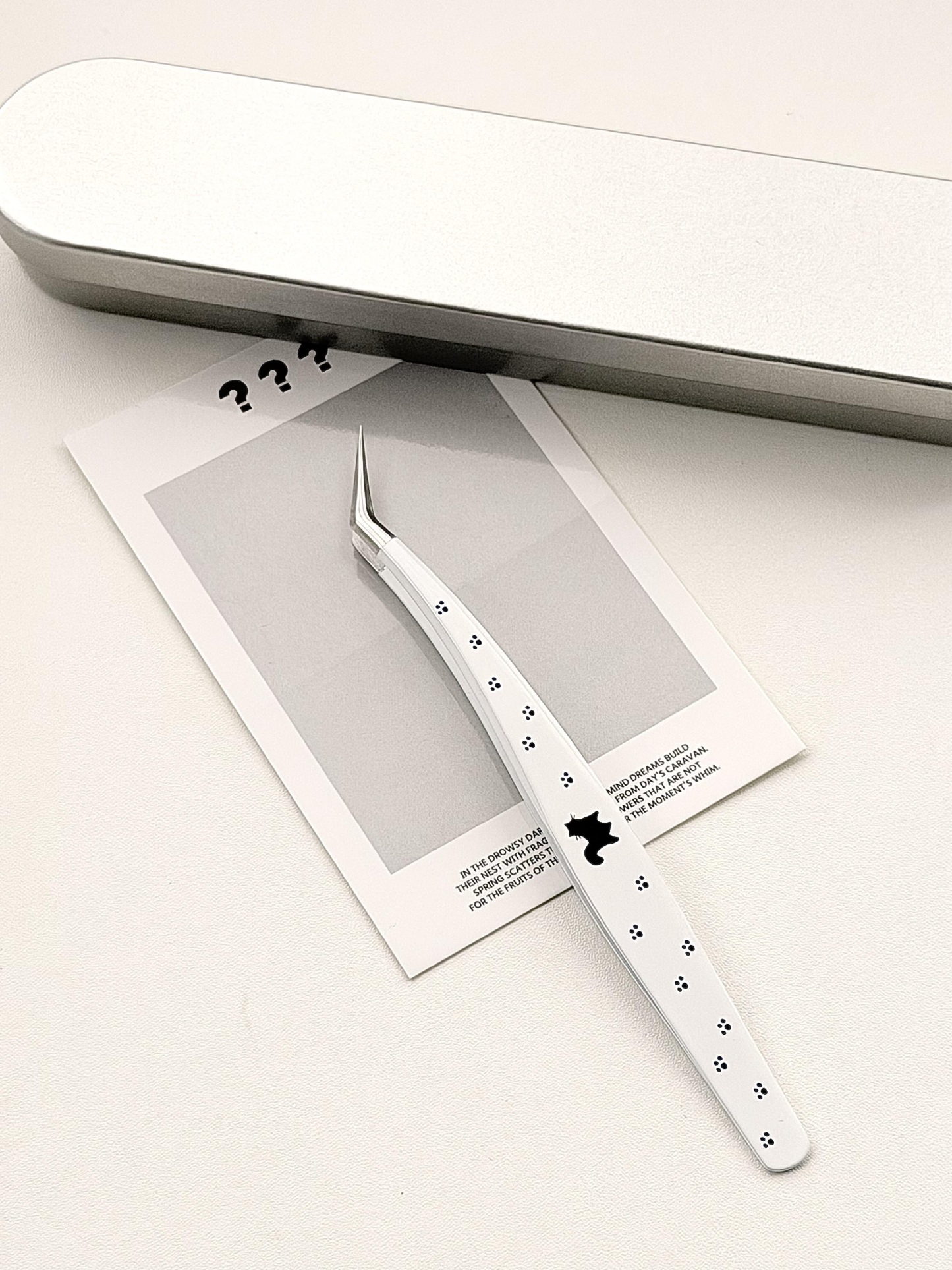 Cute kitty exquisite tweezer