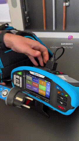 1751100423594571.gif