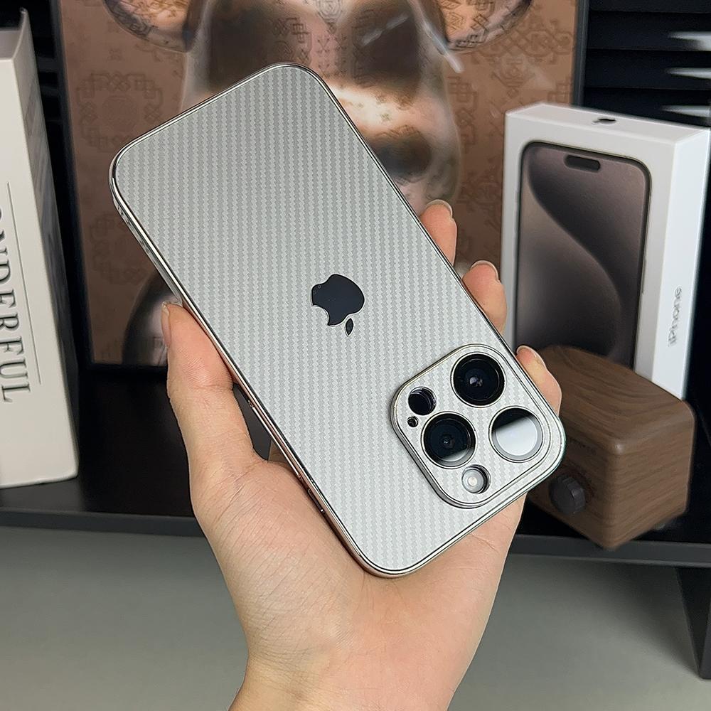 Husă nouă pentru iPhone mată din fibră de carbon [Magsafe]