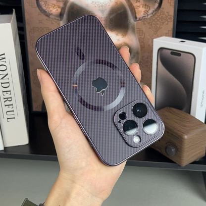 Husă nouă pentru iPhone mată din fibră de carbon [Magsafe]