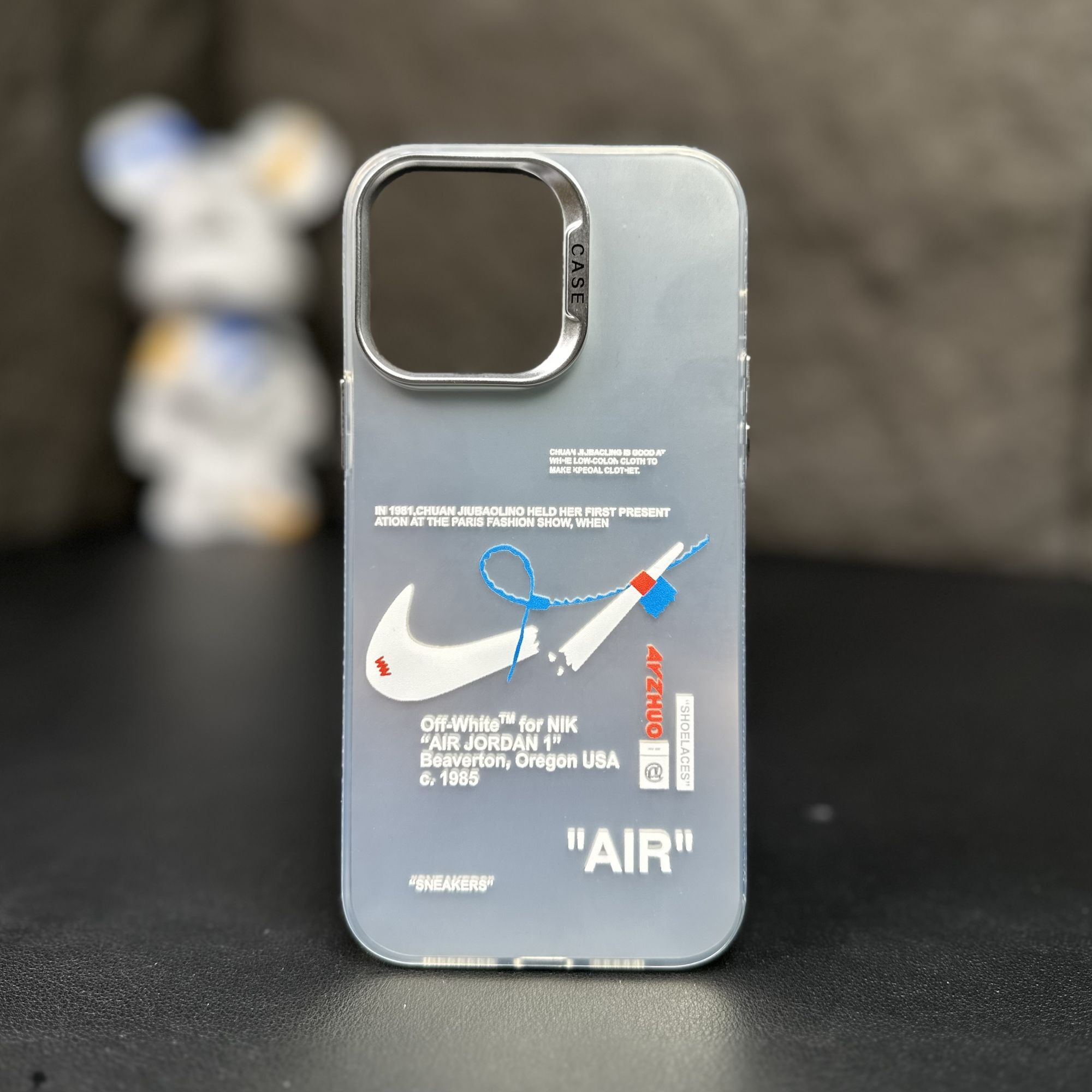 Μινιμαλιστική θήκη για iPhone - Κομψή και εικονική